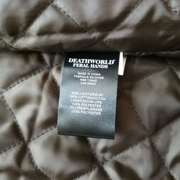 Deathworld Camo Jacket Small NWT - Picture 15 of 16